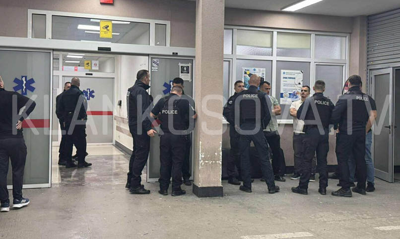 Policë të shumtë te QKUK-ja, i kërkuari për vrasje kërceu nga ndërtesa për të ikur