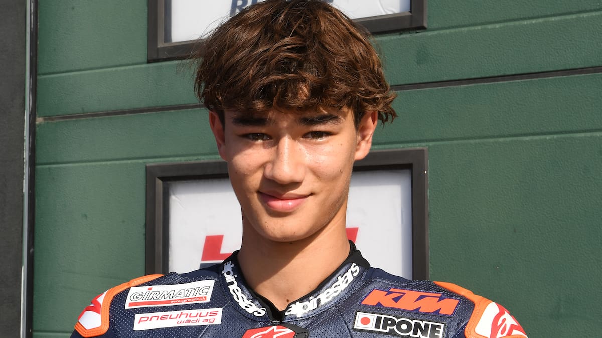 Dy Zvicerane në fillim: I riu para debutimit në Moto3
