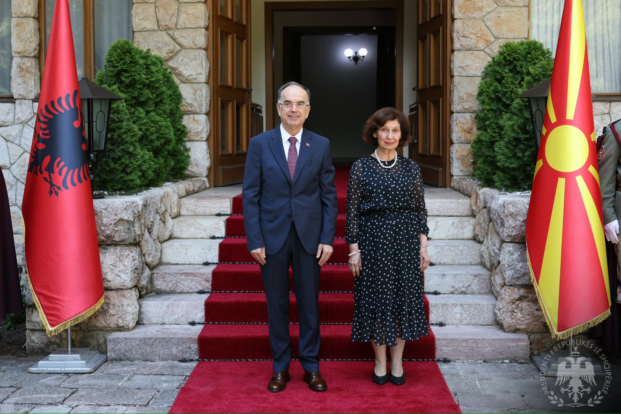 Begaj në Ohër me ftesë të presidentes Davkova: Shqiptarët në Maqedoninë e Veriut janë garanci për progres