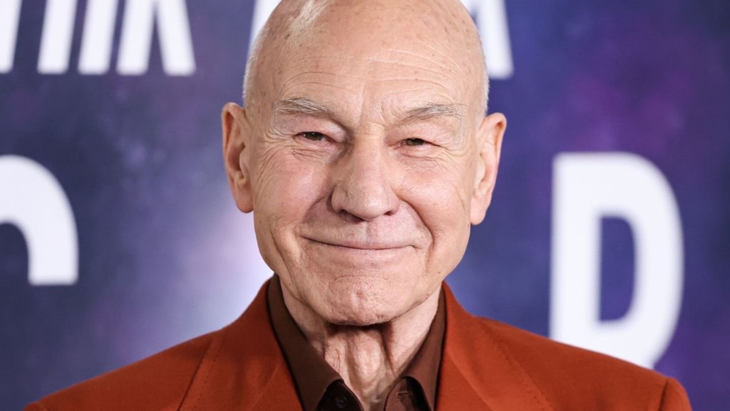 Patrick Stewart është 85 vjeç: Kapiteni Picard përgjithmonë