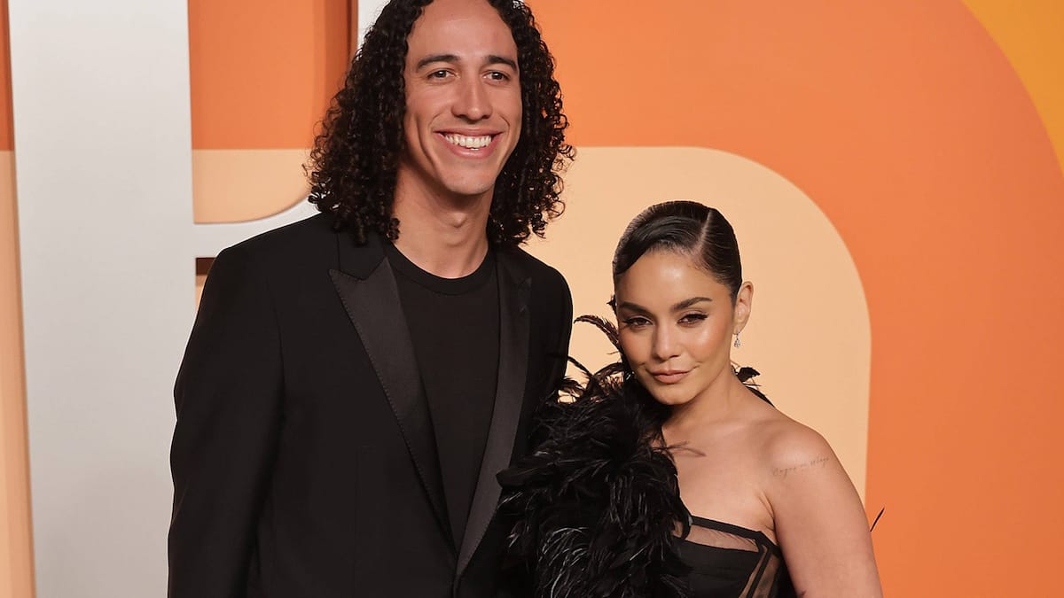 Vanessa Hudgens pret fëmijën e dytë me burrin e saj