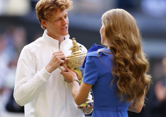 Mëkatari i jep rrugë shampanjës Cork, rreh Alcaraz dhe Fetces 1. Wimbledon Victory