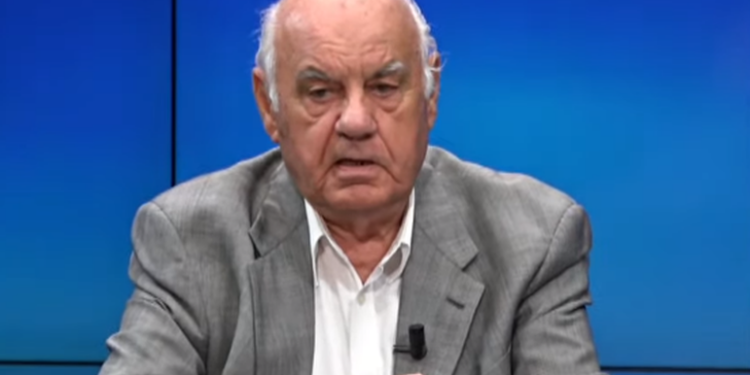 “Jetoj në një shtëpi të ndërtuar 53 vite më parë”, Moisiu: Deputetët me shtëpi në det e mal, rrogat i dimë…