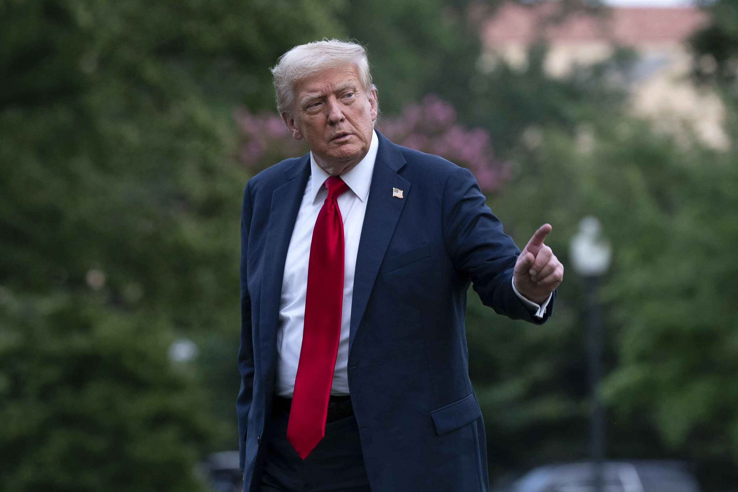Trumpi premton dërgimin e armëve të sofistikuara në Ukrainë