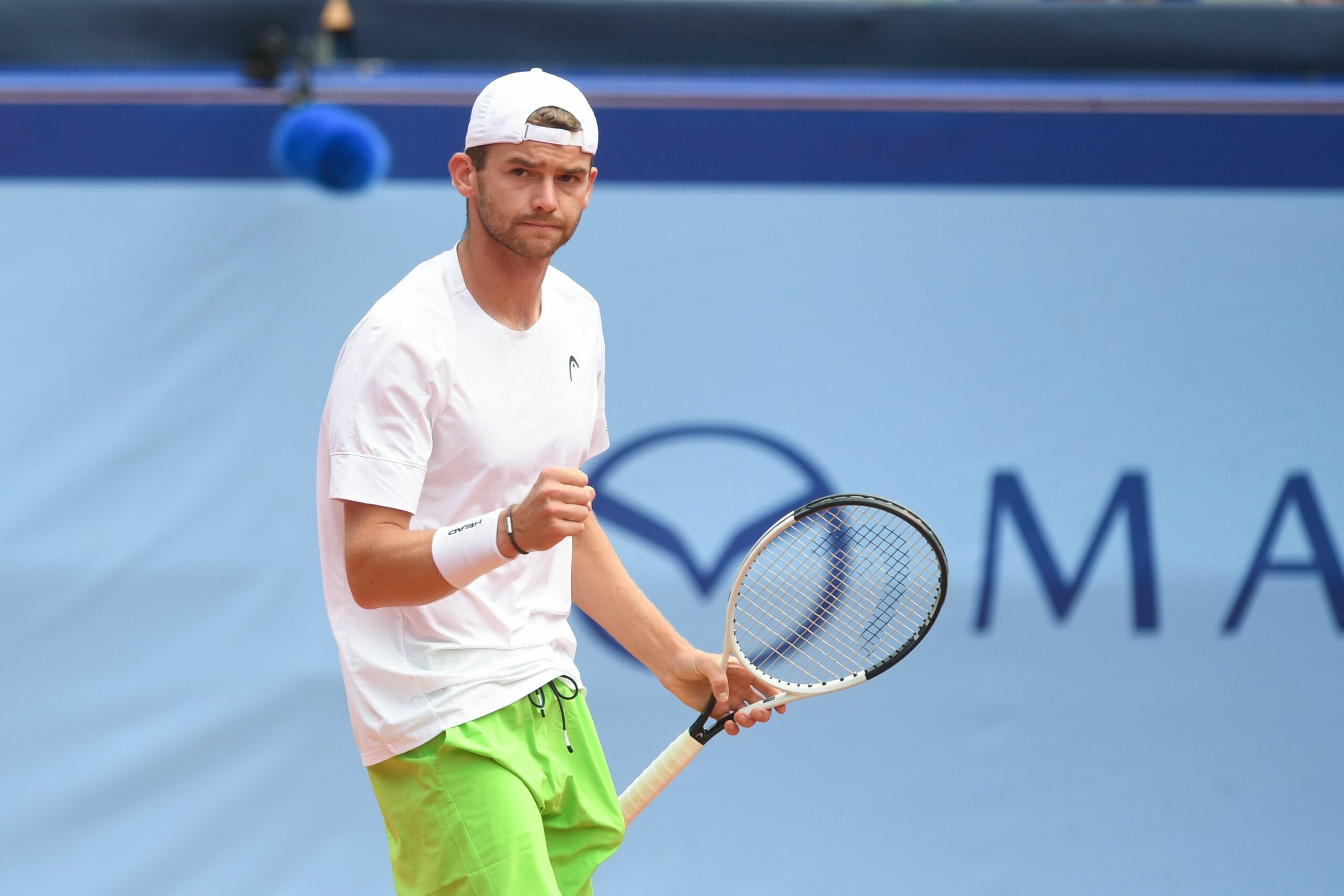 Në Gstaad, Jérôme Kym fitoi ndeshjen e tij të parë në ATP Tour