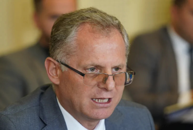 Vendimi i Supremes e radikalizon pak Besnik Bislimin: Gjyqësori i ka shpallë luftë qeverisë, do ta humbin me shumë turp