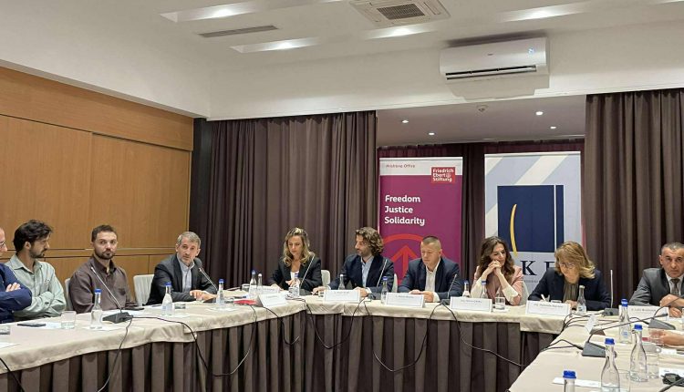 Miftaraj për bllokadën në Kuvend: Përgjegjësinë më të madhe e ka VV-ja, të ndalet kaosi institucional për shkak të pasojave