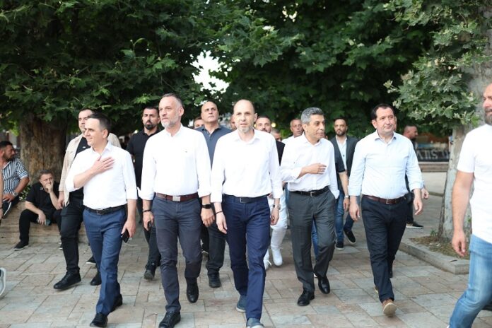 VLEN: Taravari të sqarohet para votuesve – Çfarë halli e bëri atë shkues të Ali Ahmetit te Mickoski?