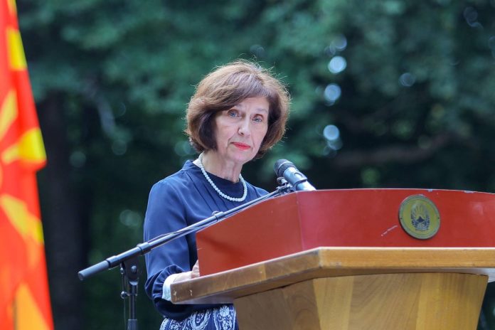 Siljanovska-Davkova pas 4 ditëve reagon për thirrjet antishqiptare në Kumanovë