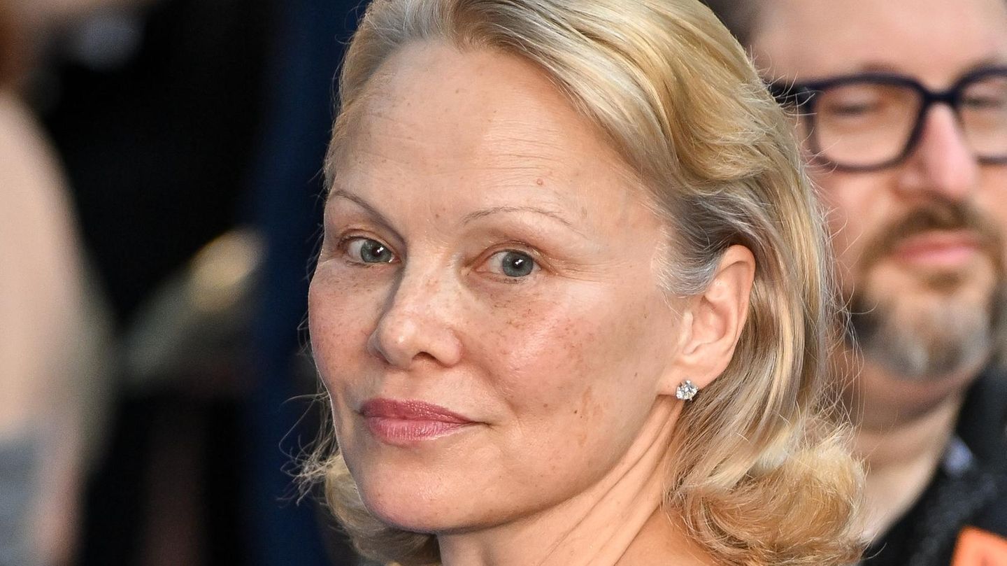 PAMELA ANDERSON: A ishte ideja juaj për shfaqjen e gatimit nga Dukeshën Meghan të vjedhur?
