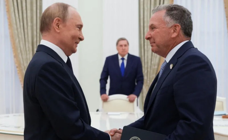I dërguari i Trump në Kremlin, takohet me Putinin ndërsa afrohet afati për armëpushim