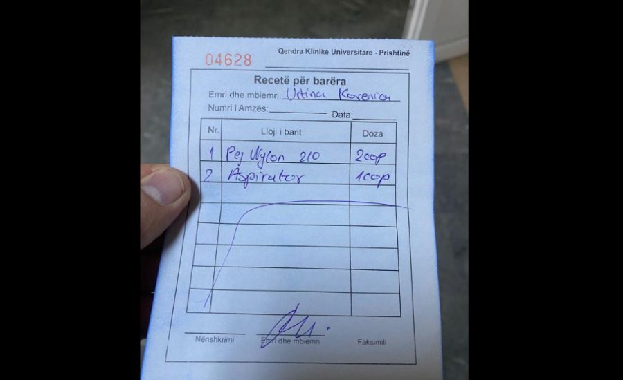 “Lej Albuminat”, Korenica rrëfen përvojën kur vajza i ishte operuar dhe ishte detyruar të blinte penj