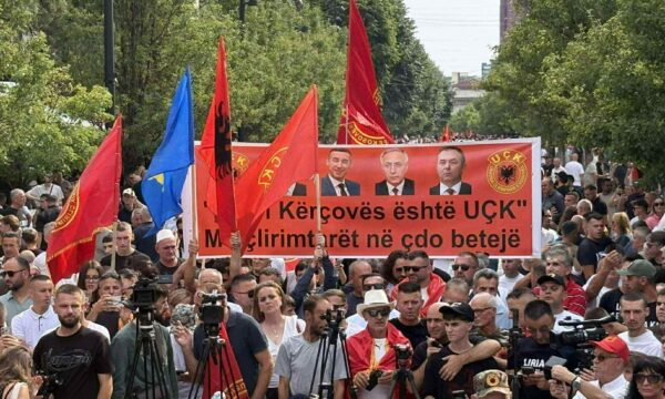 OVL e UÇK-së falënderon qytetarët për mbështetjen: Kur populli ngrihet, padrejtësia nuk kalon