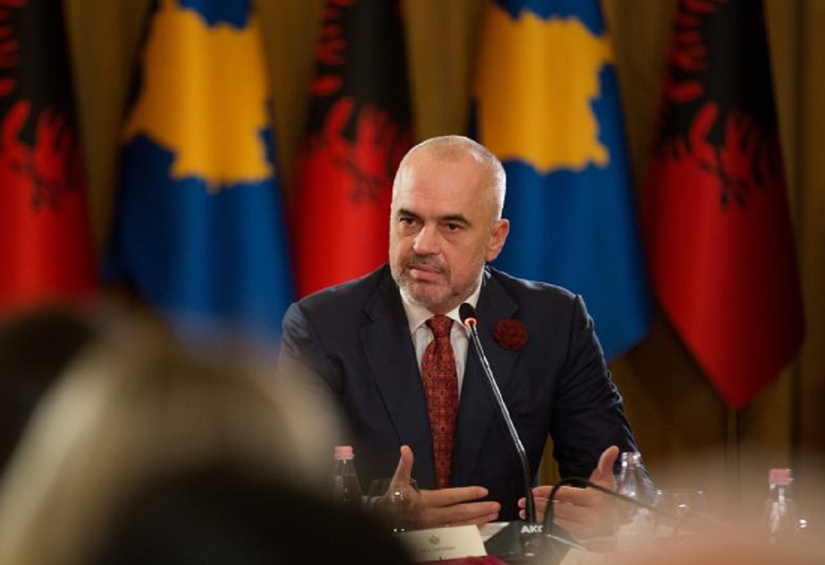 Rama pyet pse Kuvendi i Kosovës s’ka një rezolutë me shkeljet e të drejtave të Thaçit e shokëve të tij