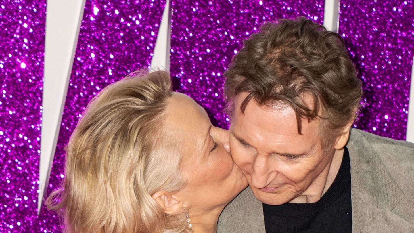 Pamela Anderson: Për Liam Naked nën pallto llogore?