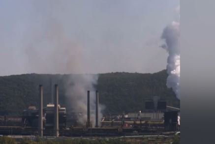 Dy të vdekur dhe 10 të plagosur në shpërthimin e një fabrike çeliku në ShBA