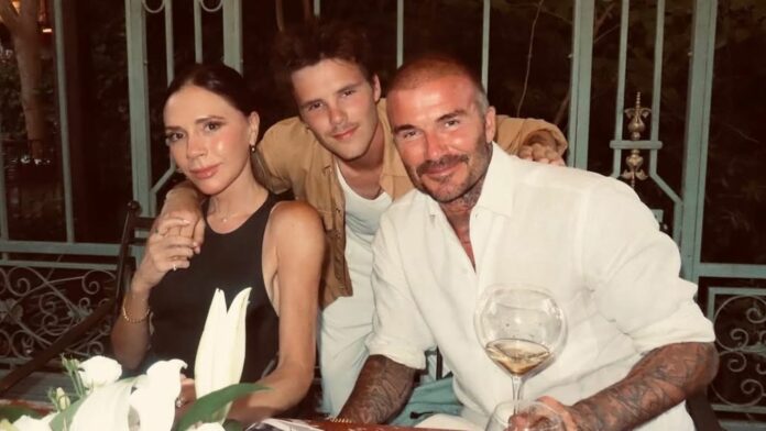 1755095868_news_image_image.gala_.de24434758tCgv4w1440r1.7778davidvictoriacruzbeckhamfamilie.jpg.jpeg