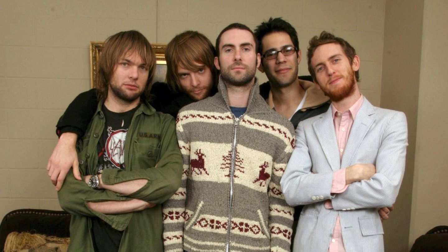 Mickey Madden: Gruaja e Maroon me 5 yje paraqet divorcin