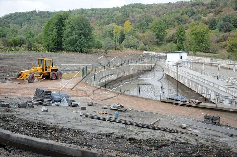 “EcoZ” kërkon largimin e hidrocentraleve nga parqet kombëtare: Lumenjtë tanë duhet të jenë të lirë