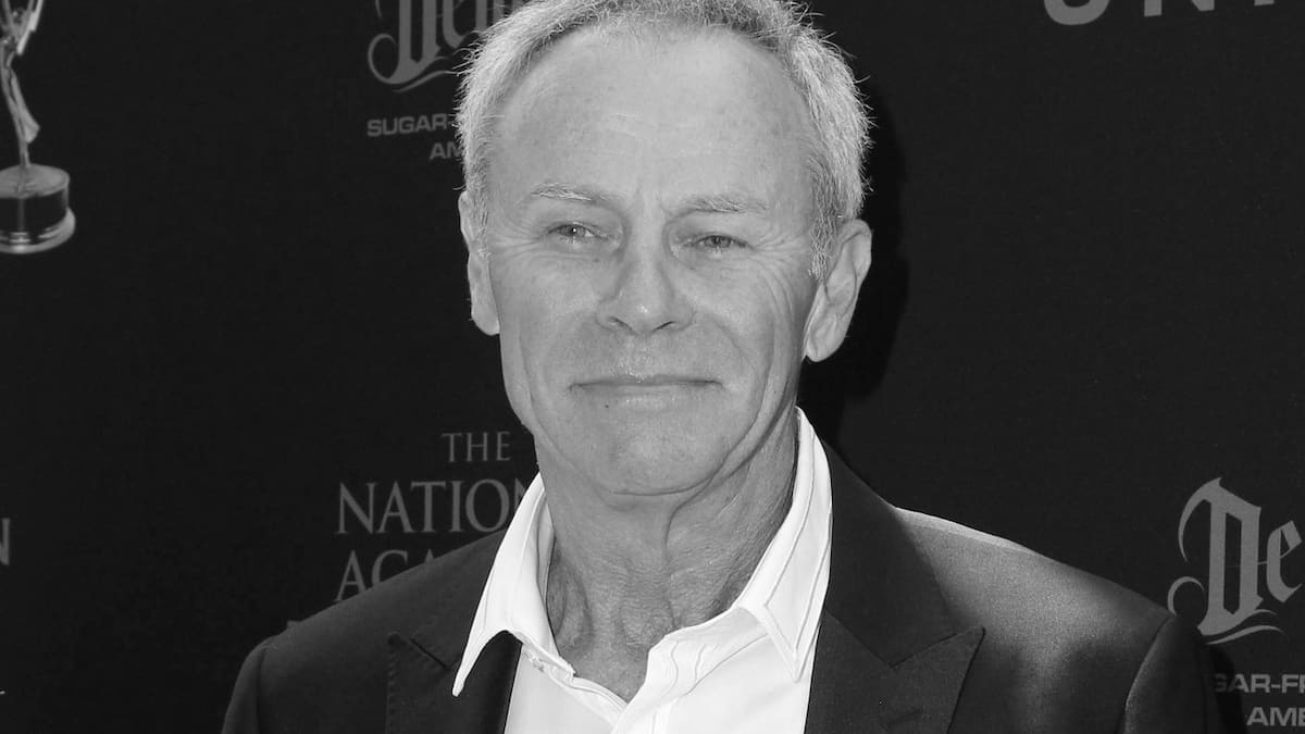 Ylli i “Spitalit të Përgjithshëm” Tristan Rogers vdiq në moshën 79 vjeç