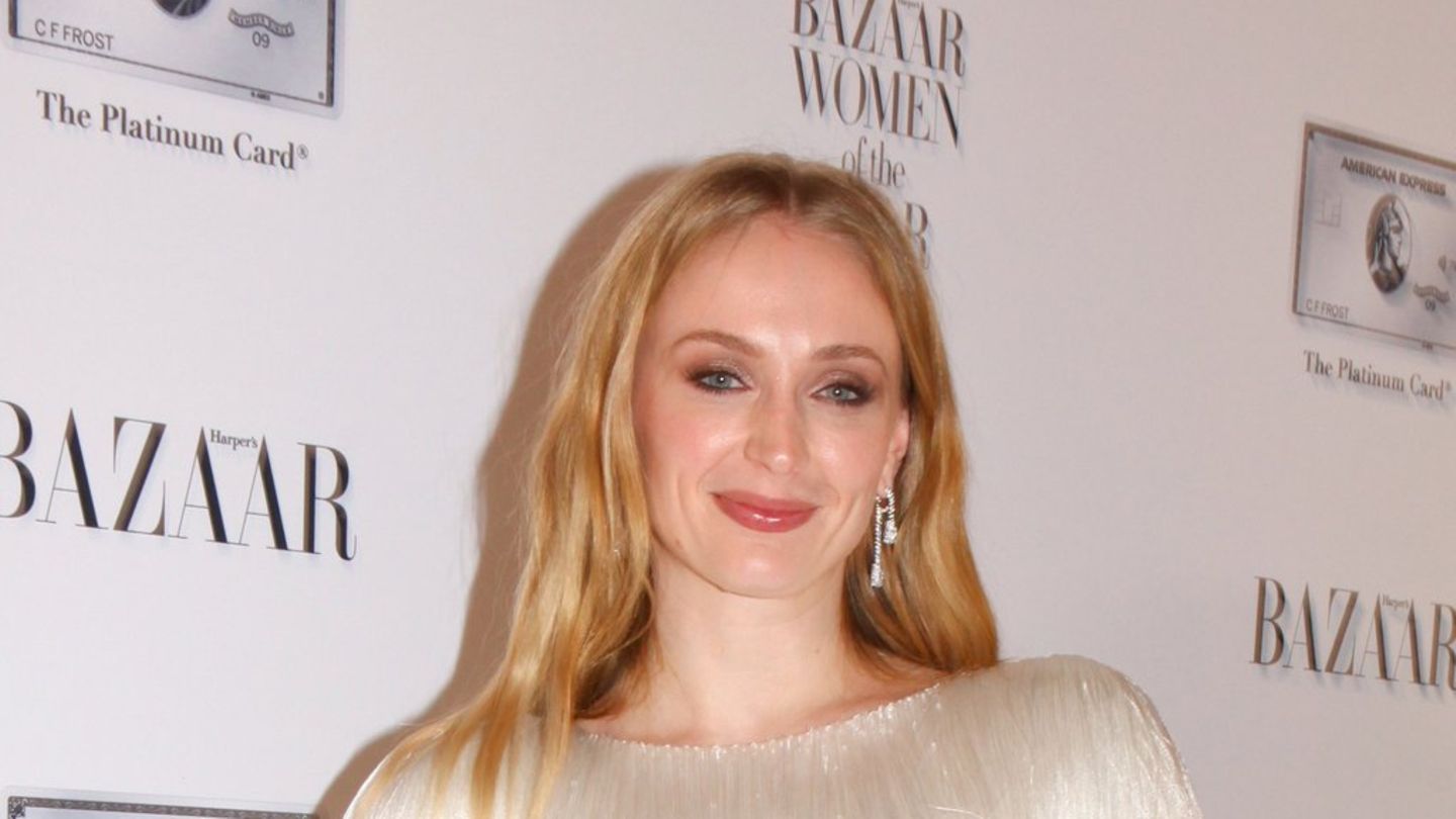 Sophie Turner: A e ndau ajo këtë promipaar?