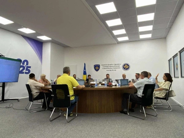 KQZ-ja nuk i certifikon dy subjekte politike