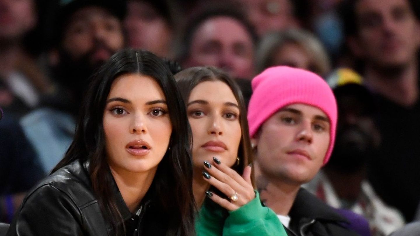 Justin Bieber dhe Kendall Jenner: Hailey Bieber bën shaka për foton e saj