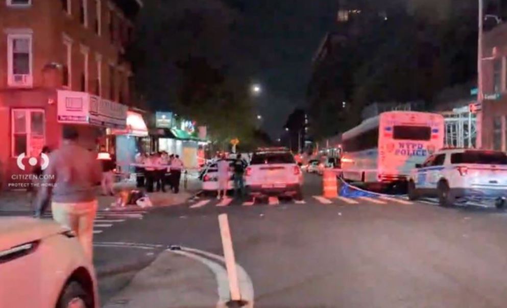 Të shtëna me armë zjarri në një restorant, 3 të vrarë dhe 8 të plagosur në Brooklyn