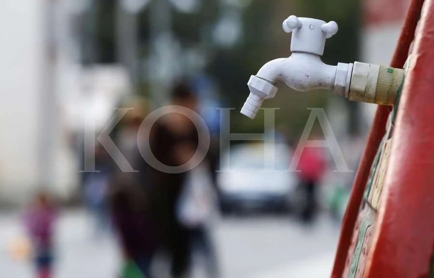 Këto zona në Prishtinë mbesin pa ujë, shkak një rrjedhje e madhe