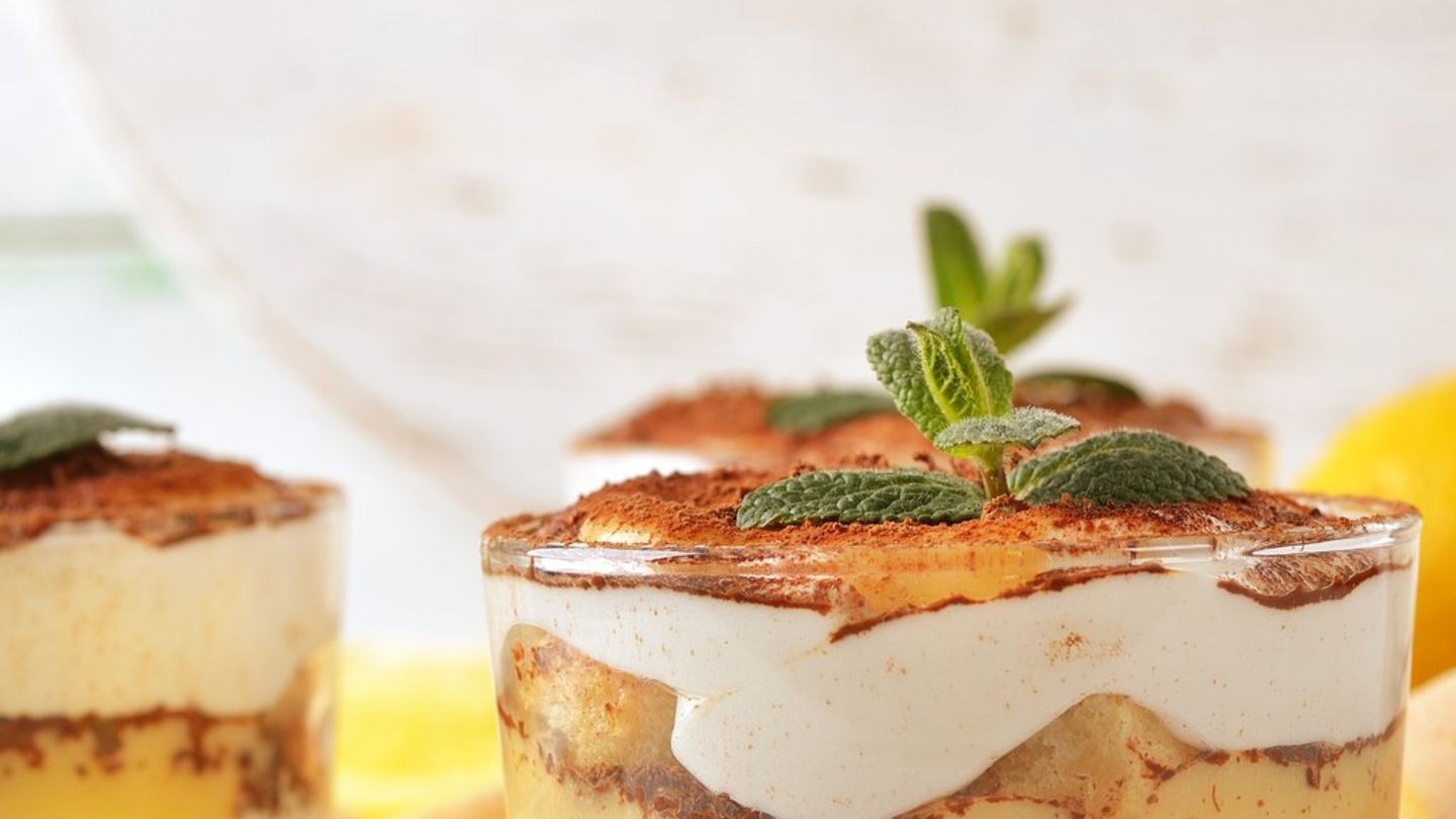 Ëmbëlsirë për ditë të ngrohta: Lemon Lemon Tiramisu në gotë