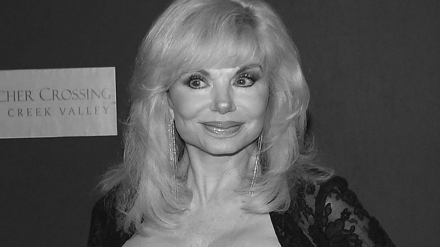 Ish -bashkëshorti i Burt Reynolds Loni Loni Anderson: Shkaku i vdekjes së aktores zbulon