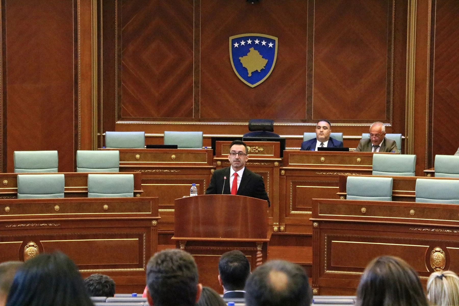 Dimal Basha zgjidhet kryetar i Kuvendit, konstituimi peng i një nënkryetari