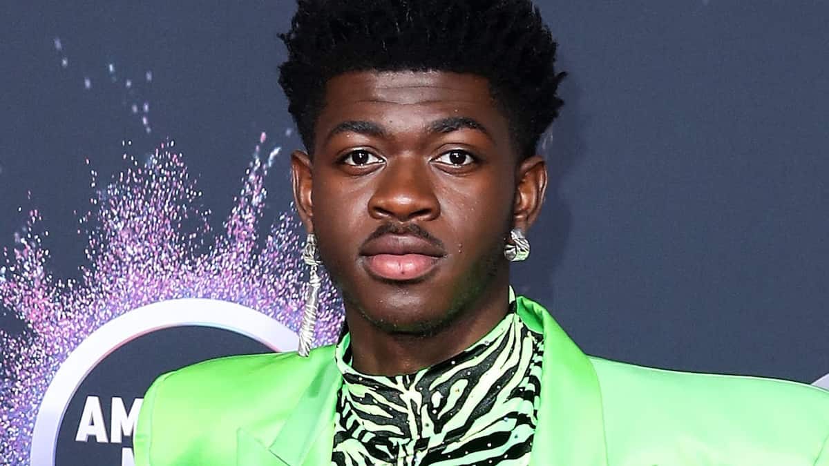 “E frikshme”: Reperi Lil Nas X flet pas arrestimit