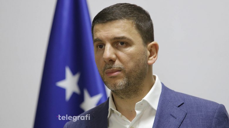 Krasniqi: VV ngrihet duke u distancuar nga UÇK-ja, Dimal Basha është fytyra e tyre e vërtetë