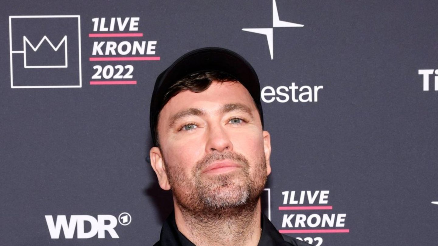 MARTERIA: Reperi njofton një album të ri në koncert