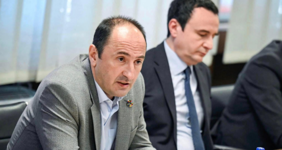 Kurti “nuk e bën të madhe”dorëheqjen e Liburn Aliut: Pa humbur kohë emërova në këtë detyrë Hysen Durmishin