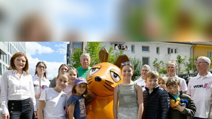 1756494095_news_image_image.gala_.de24443548tQrv3w1440r1.777829mausfiguristzurueckgekehrt11spotonarticle1111351.jpg.jpeg