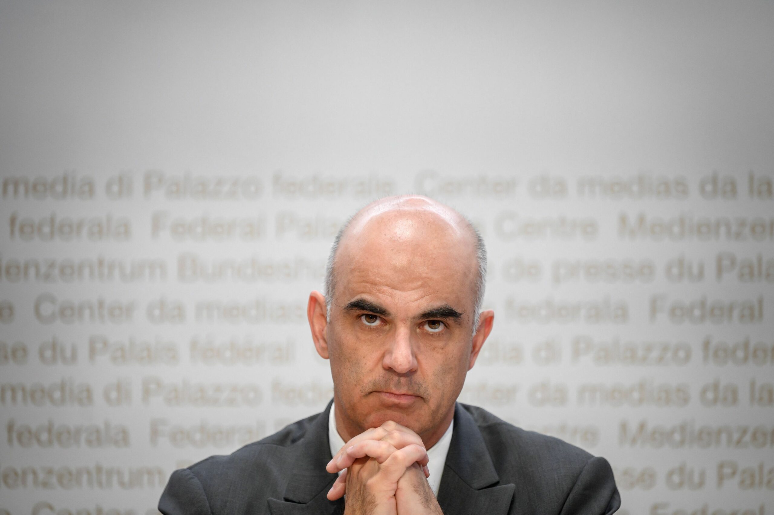 Alain Berset u shtrua në spital