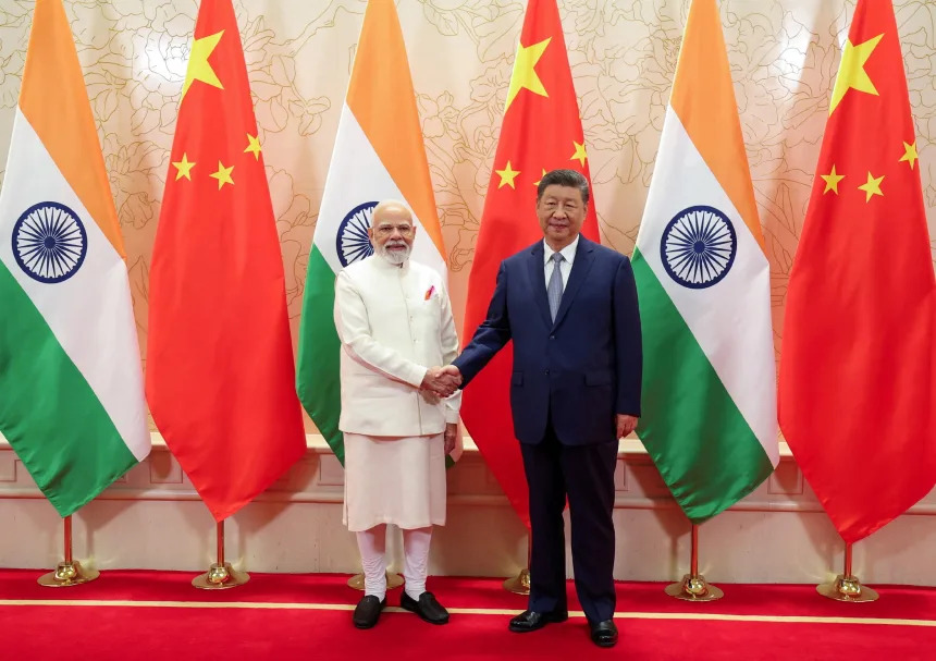 CNN: Xi dhe Modi flasin për miqësinë në një botë ‘kaotike’ teksa tarifat e Trumpit godasin