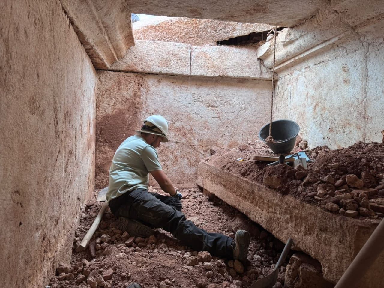 Gërmimi arkeologjik në Bulqizë, zbulohet varri i parë monumental i periudhës romake në Shqipëri