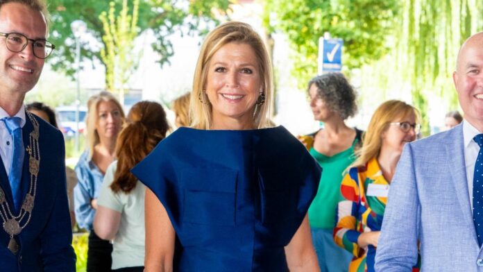 1757011060_news_image_image.gala_.de24446712t0Nv5w1440r1.7778stylemaximablauschildkroete.jpg.jpeg