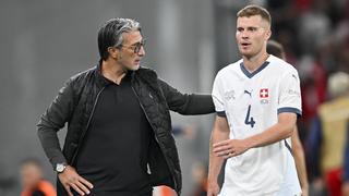 Futbolli – Bota Kualifikohet 2026 – Zvicër – Kosovë: Një Varet Elvedi -akanji
