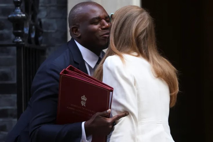 Dorëheqja e Rayner, David Lammy emërohet zëvendëskryeministër i Britanisë së Madhe