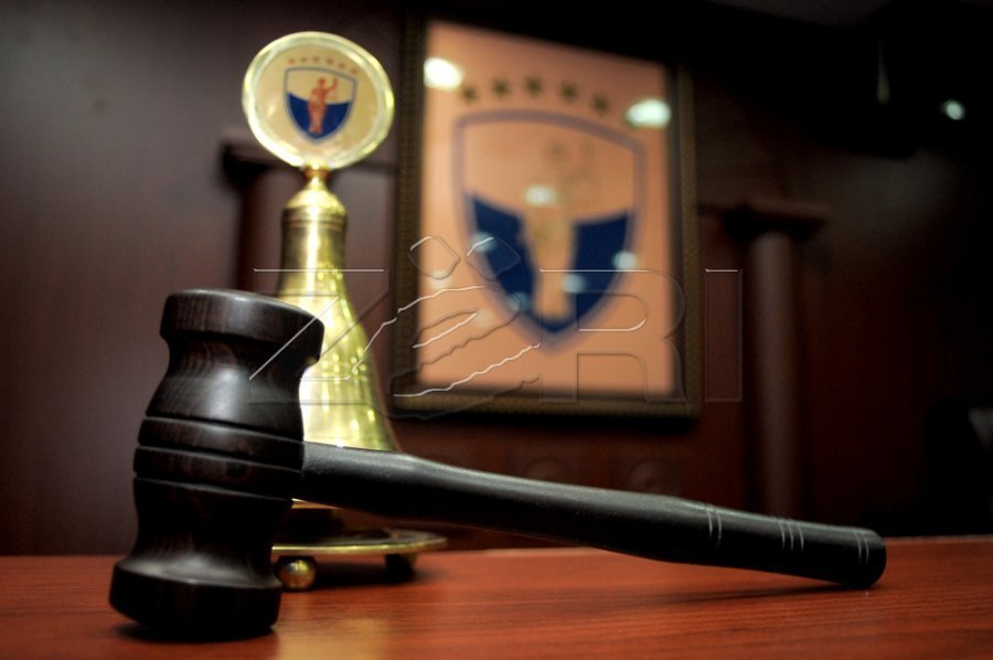Prishtinë: Aktakuzë ndaj katër shtetasve të huaj për lëshim të çeqeve të rreme