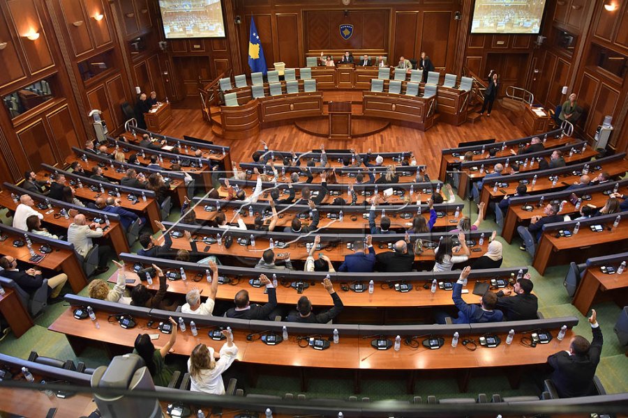 Sallahu propozon dy zgjidhje kushtetuese për ngërçin në Kuvendin e Kosovës