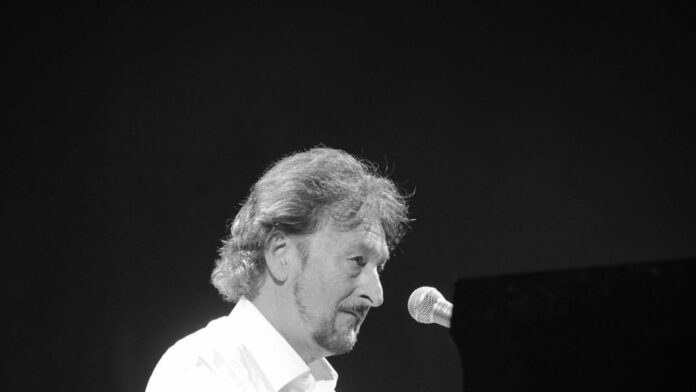 1757311276_news_image_image.gala_.de24448384t9Nv3w1440r1.777808supertrampmitgruenderistverstorben11spotonarticle1112439.jpg.jpeg