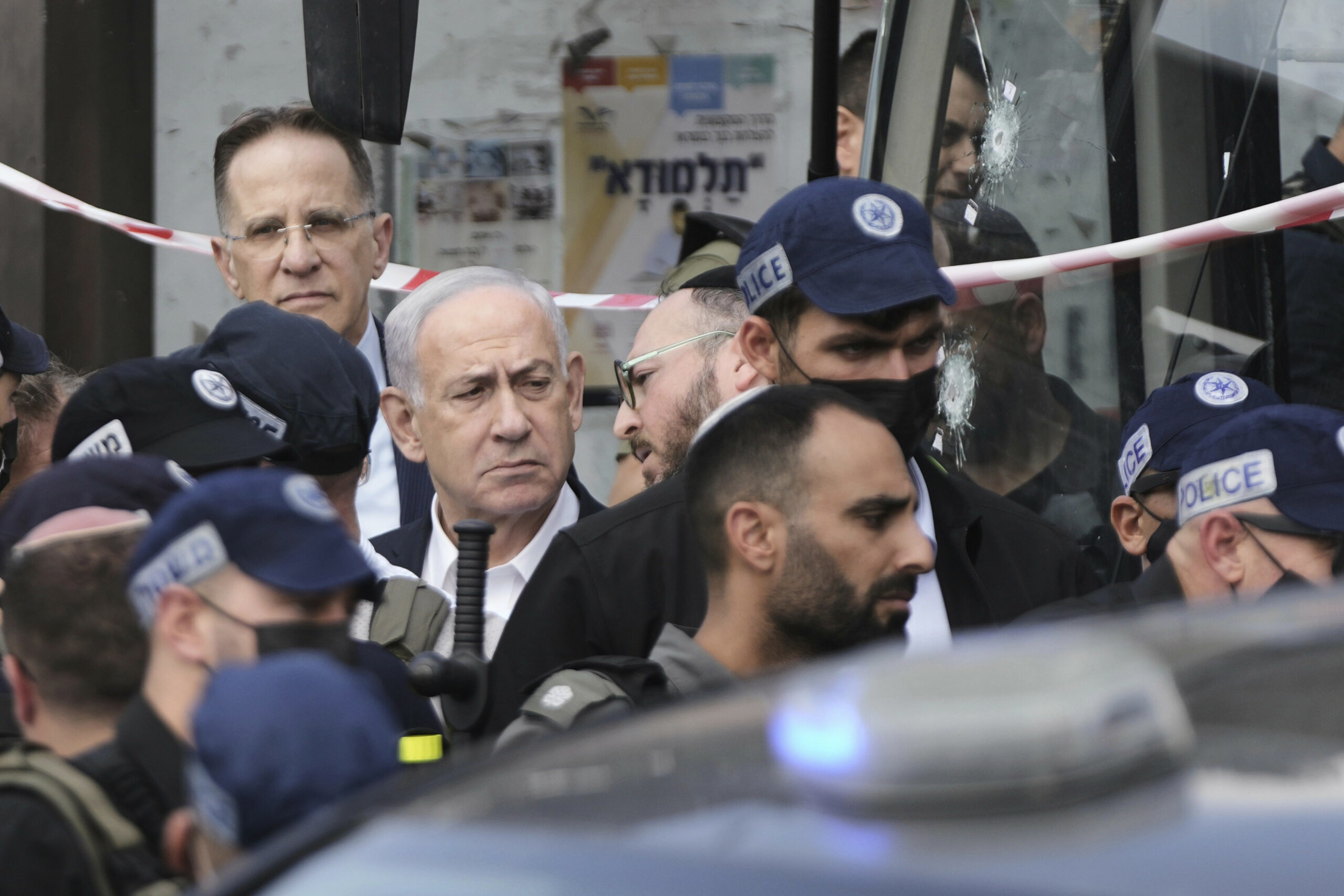 Netanyahy zotohet të kapë ata që ndihmuan në sulmin në Jerusalem