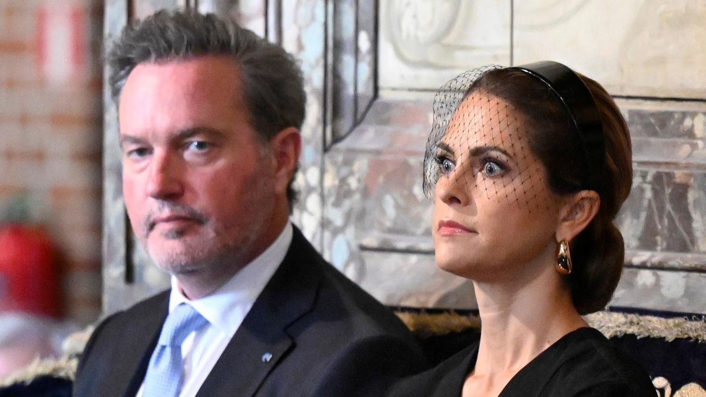 Chris O’Neill + Princesha Madeleine: Chris dhe Madeleine duhet të heqin