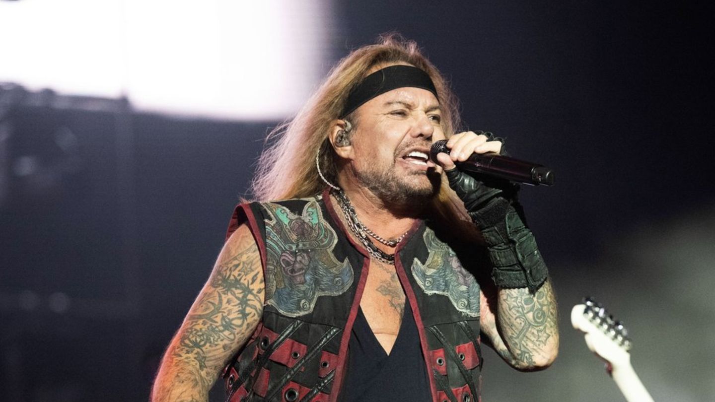 Mötley-crüe frontman Vince Neil: Ai pati një goditje në tru