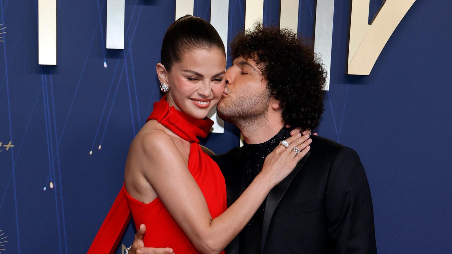 Selena Gomez: Në Emmy, ata hapin në mënyrë ceremoniale Lojërat e Turtel